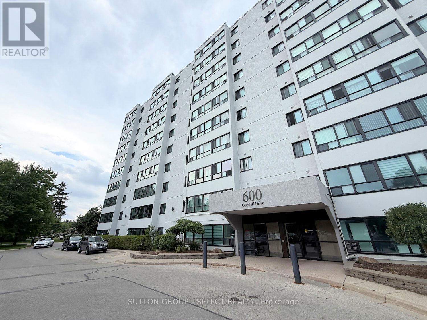 810 - 600 GRENFELL DRIVE, London North (North C)
