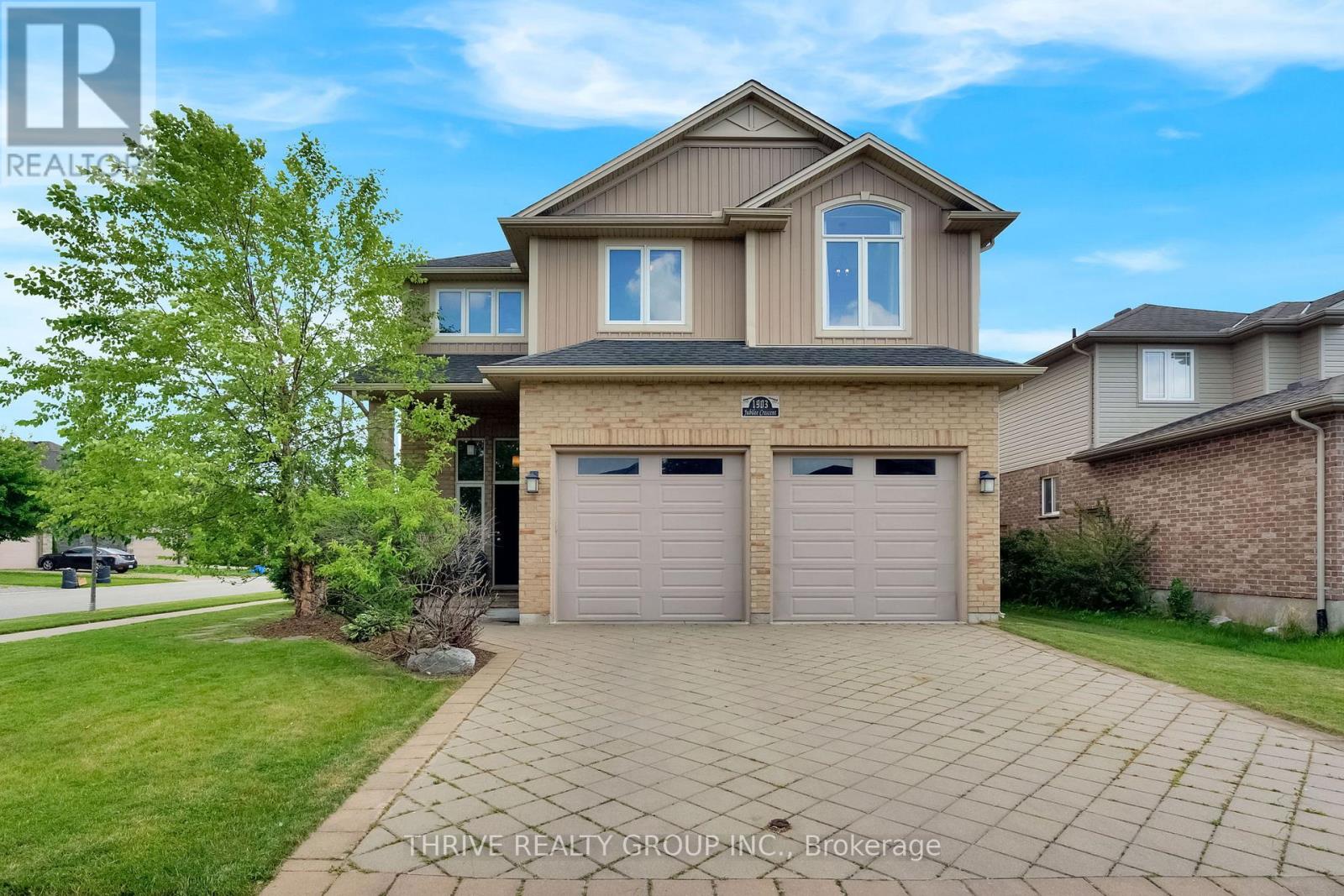1903 JUBILEE CRESCENT, London North (North E)