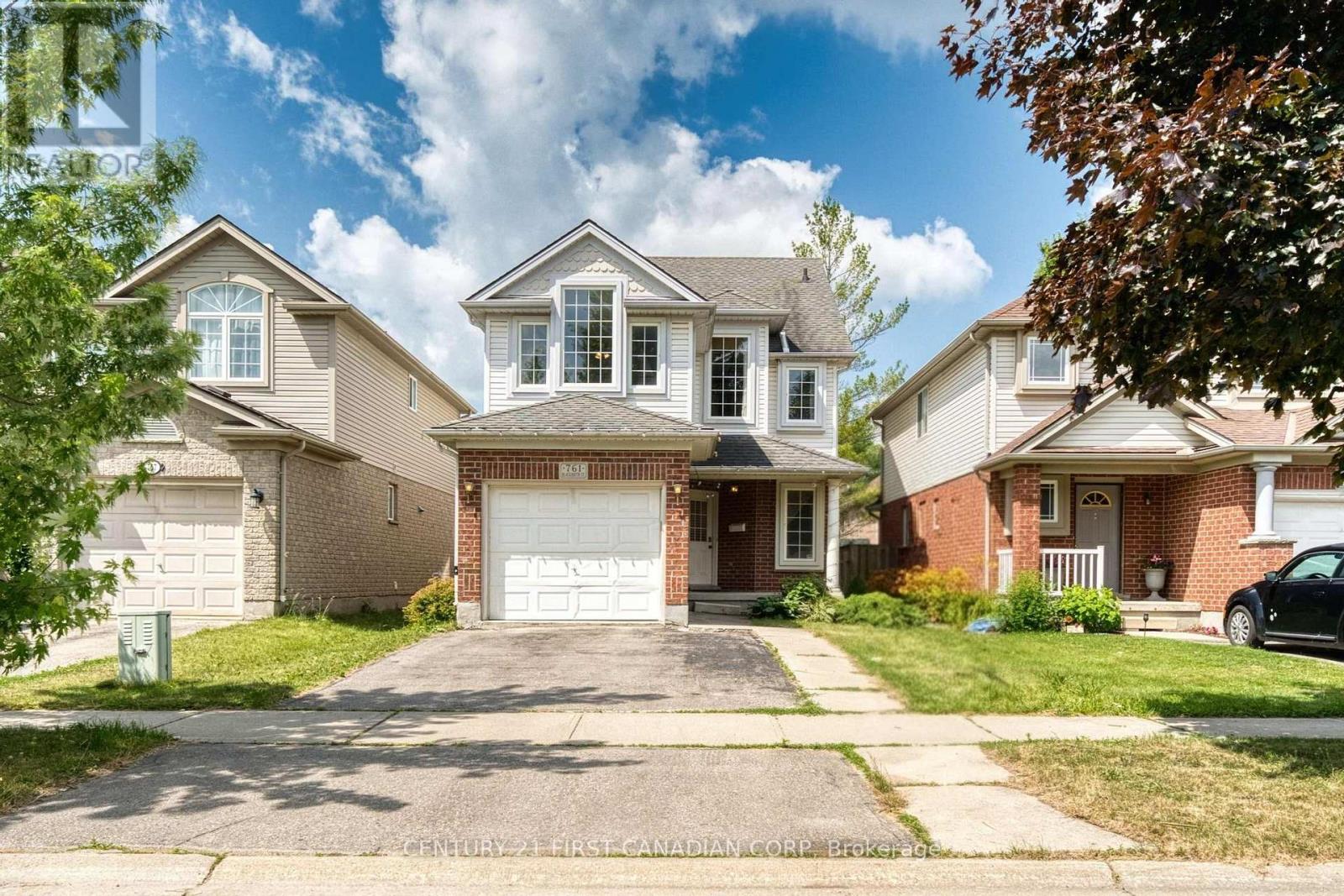 761 BLACKSMITH STREET, London North (North M)