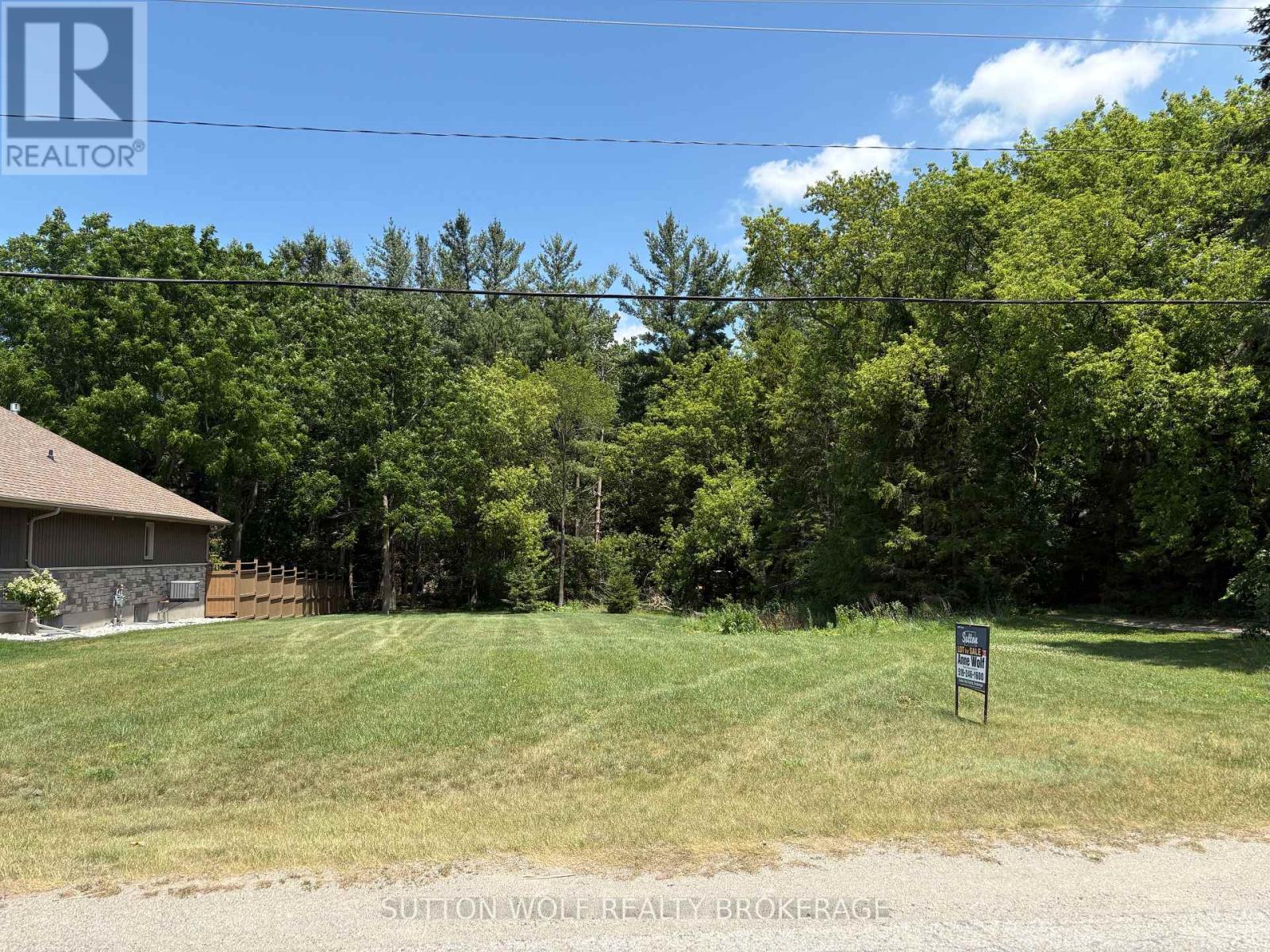 361 PARK STREET, Strathroy-Caradoc (SW)