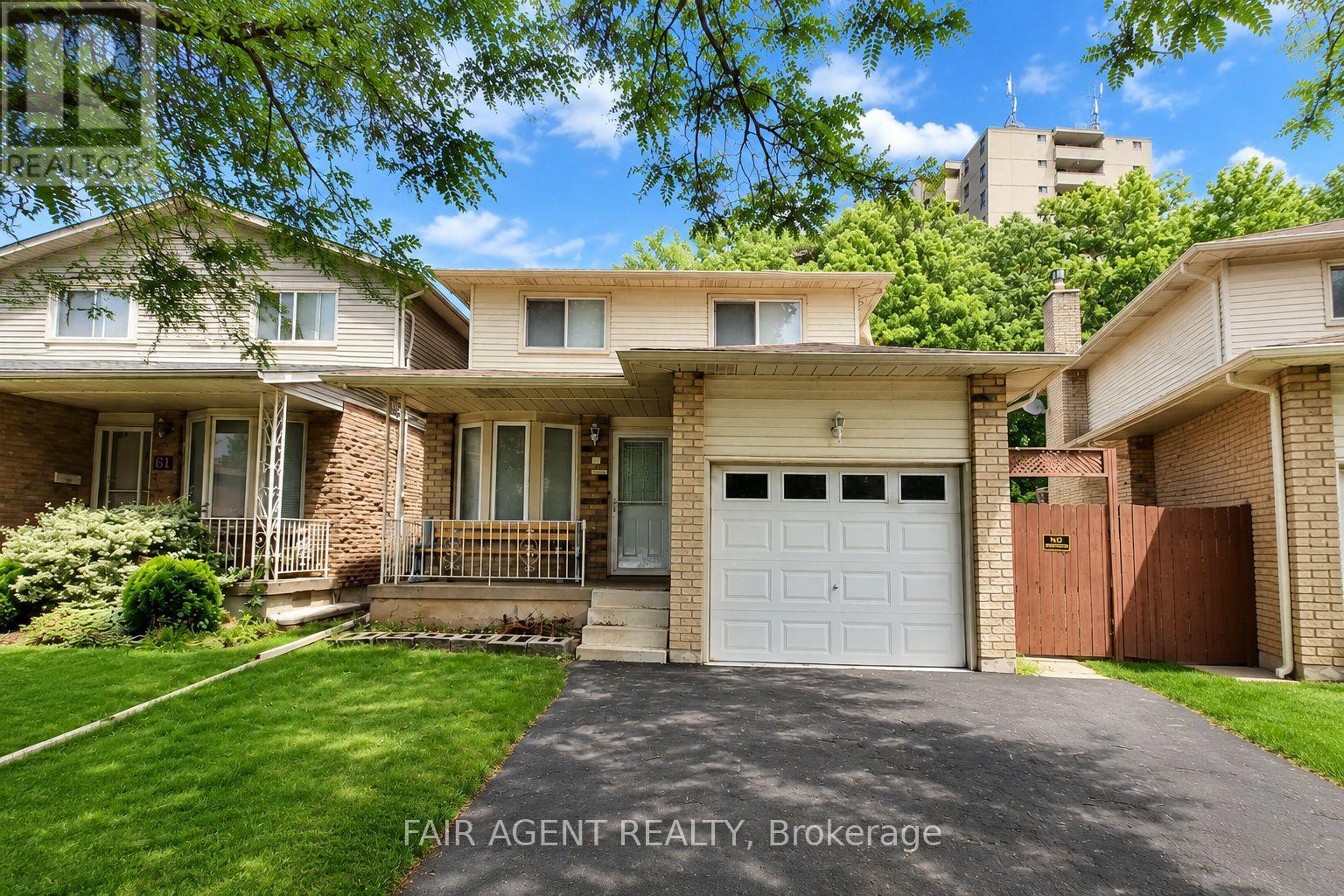 65 BERKINDALE DRIVE, Hamilton (Riverdale)