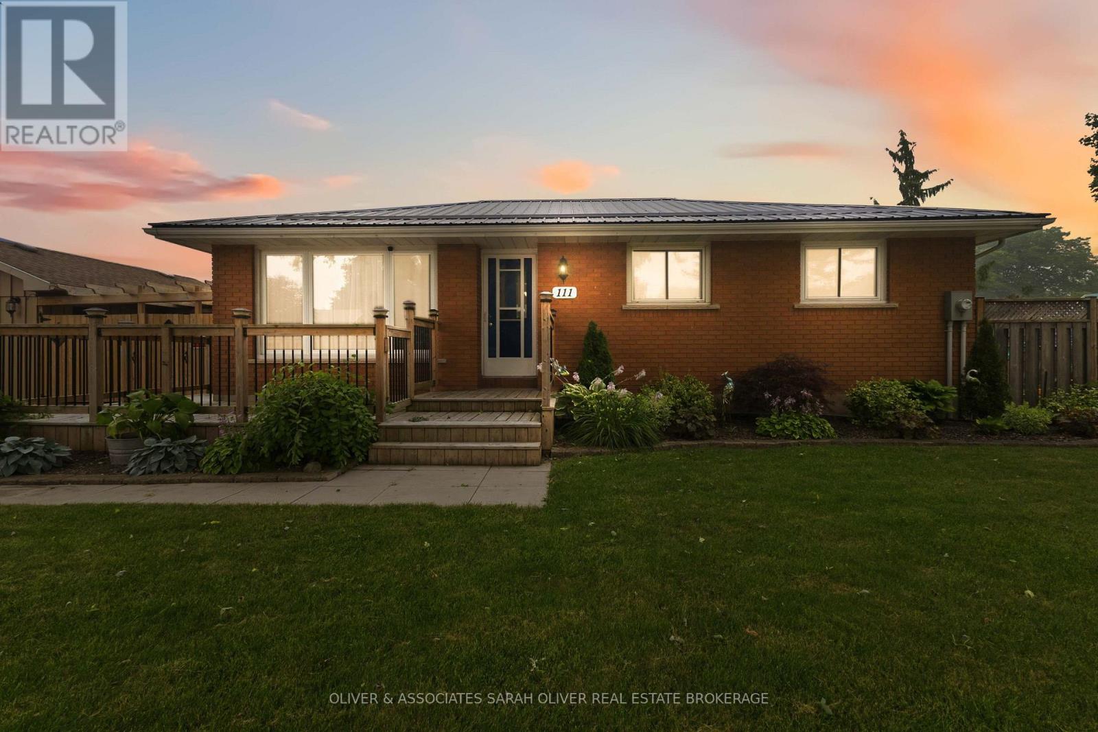 111 TREELAWN AVENUE, Aylmer