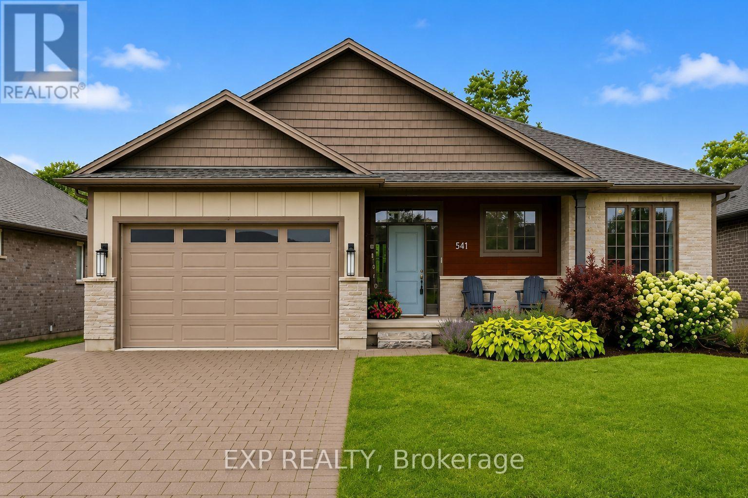 541 BENNETT CRESCENT, Strathroy-Caradoc (Mount Brydges)