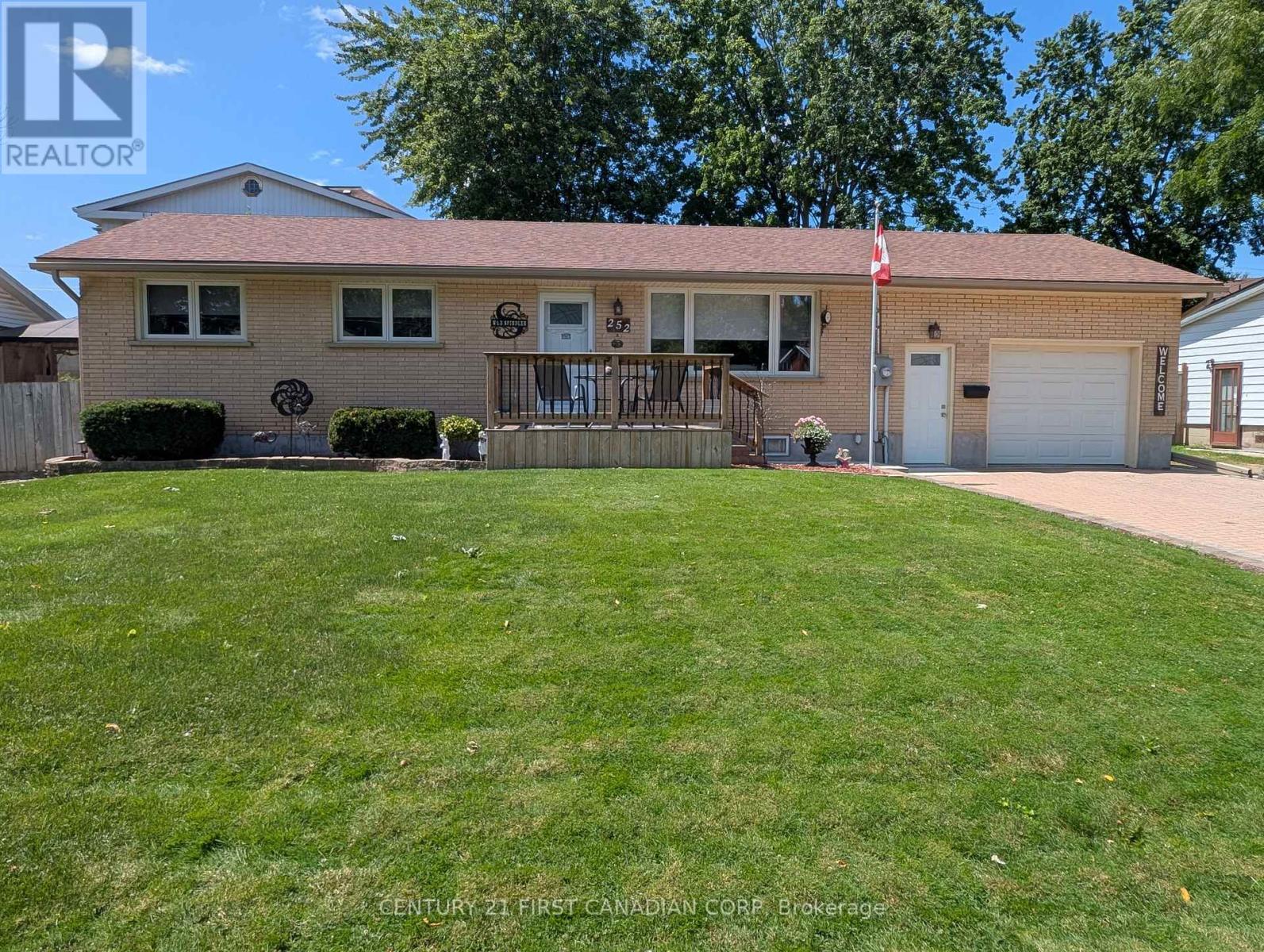 252 RAPLEY STREET, Strathroy-Caradoc (NW)
