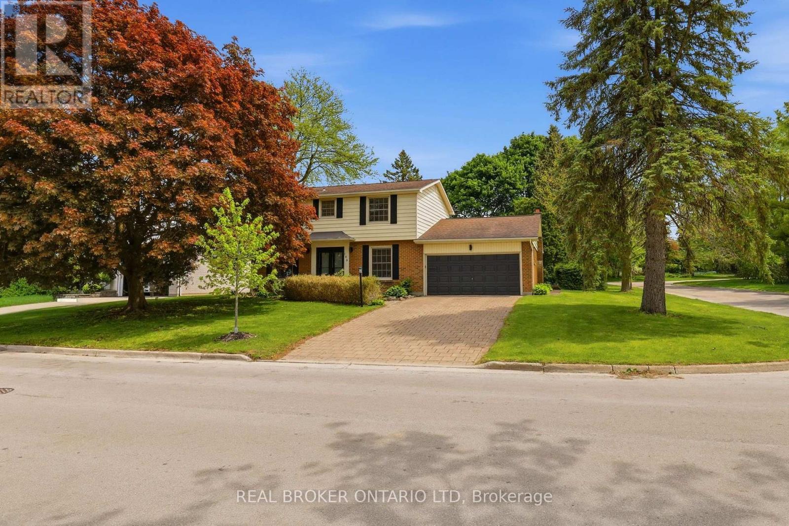 196 WYCHWOOD PARK, London North (North J)