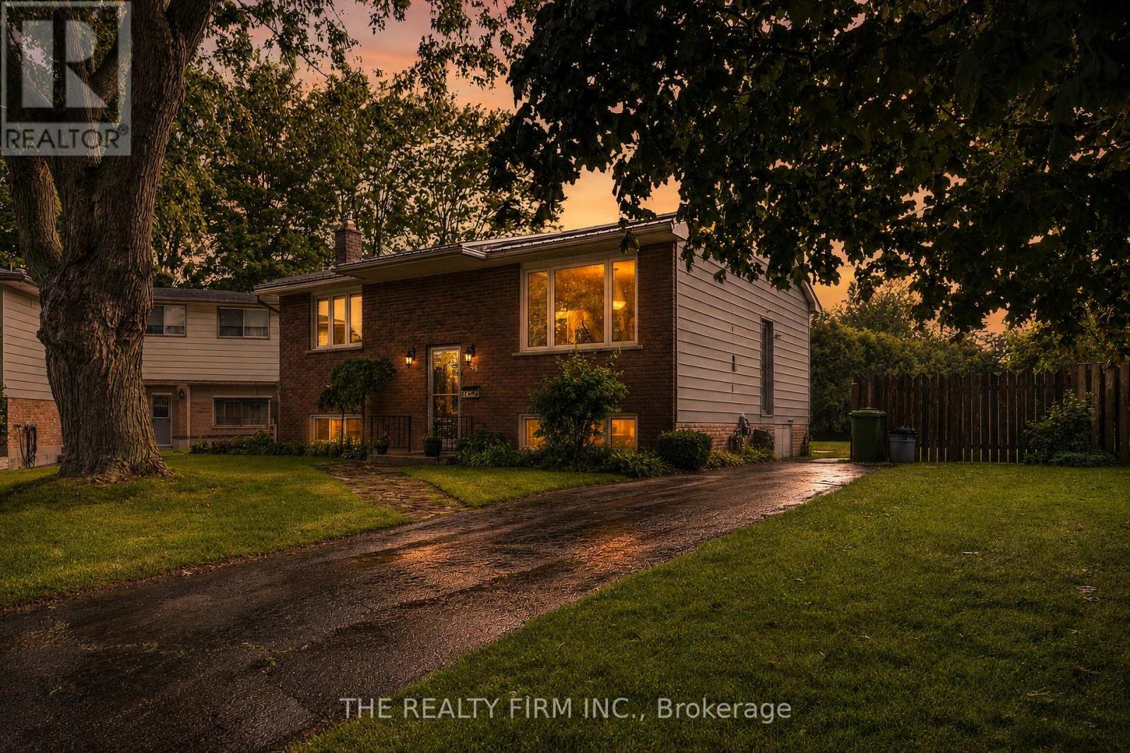 38 TAYLOR CRESCENT, St. Thomas