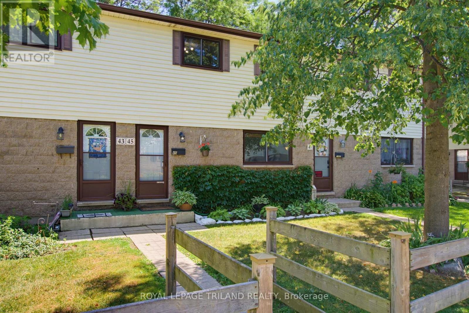 45 - 825 DUNDALK DRIVE, London South (South Q)