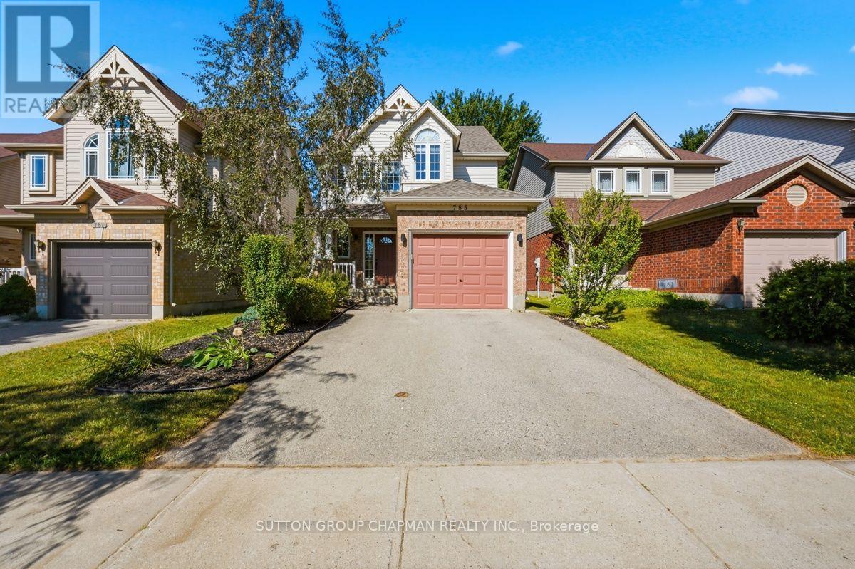 785 CAPULET LANE, London North (North M)