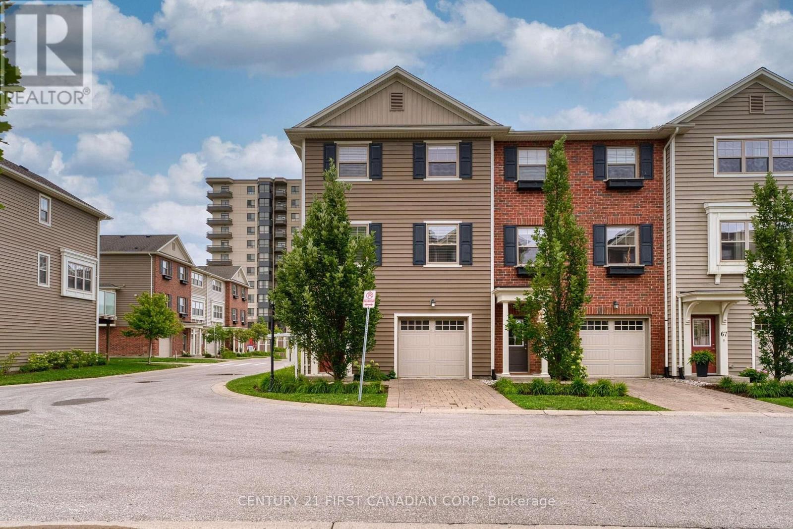 71 - 1040 CORONATION DRIVE, London North (North I)