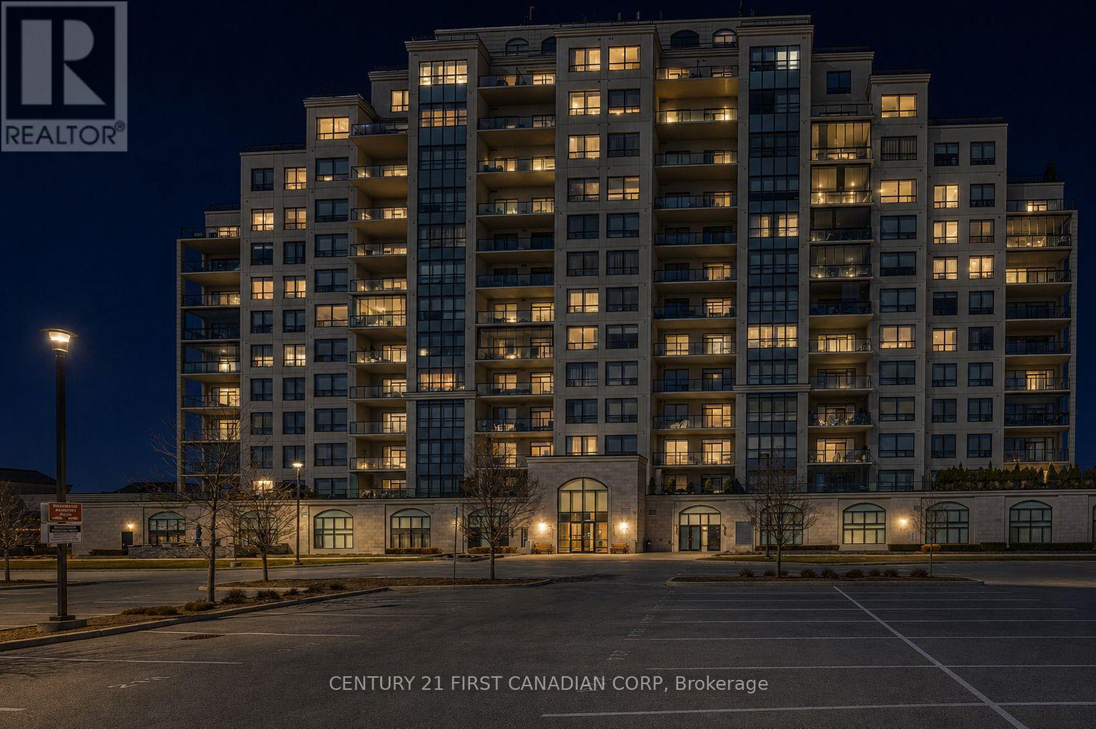 240 VILLAGE WALK BOULEVARD, London North (North R)