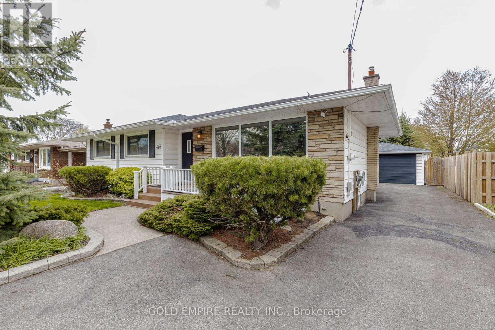 476 BUNTING ROAD, St. Catharines (Bunting/Linwell)