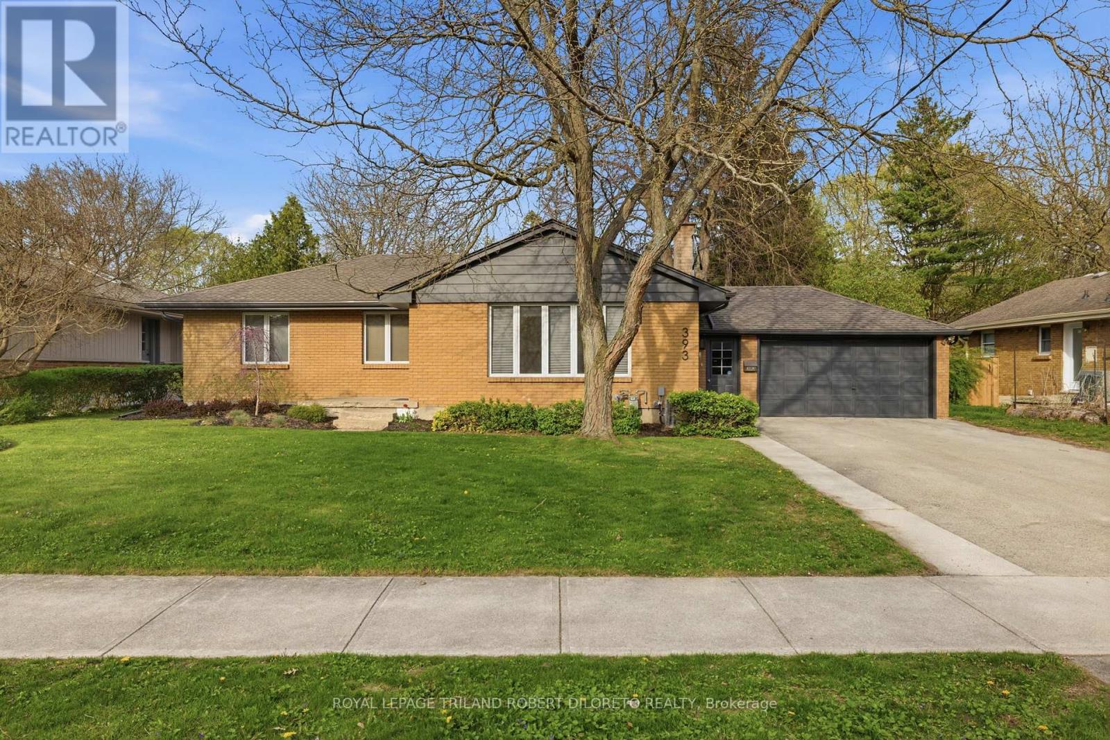 393 FOX AVENUE, London North (North K)