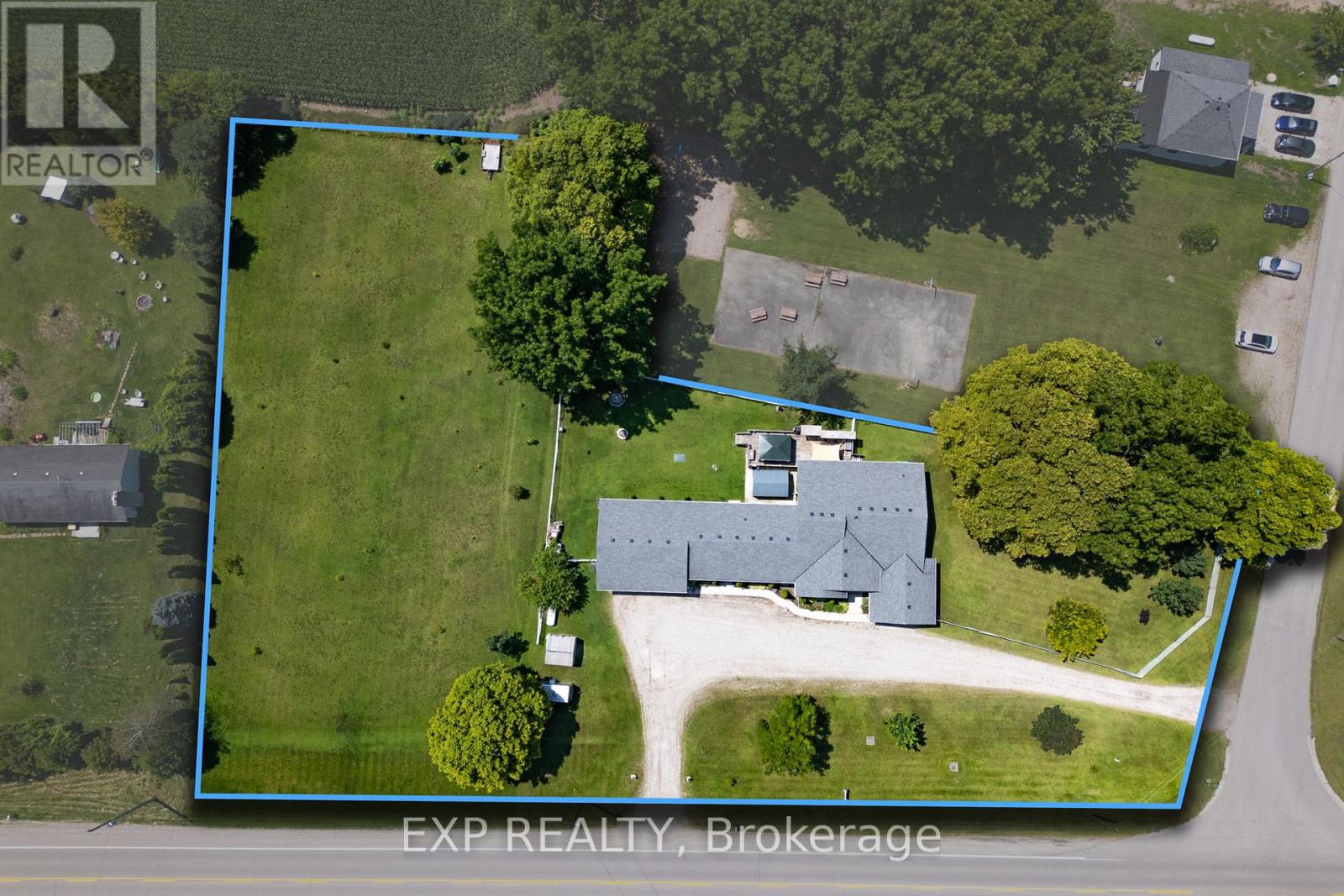 20437 MELBOURNE ROAD, Southwest Middlesex (Middlemiss)