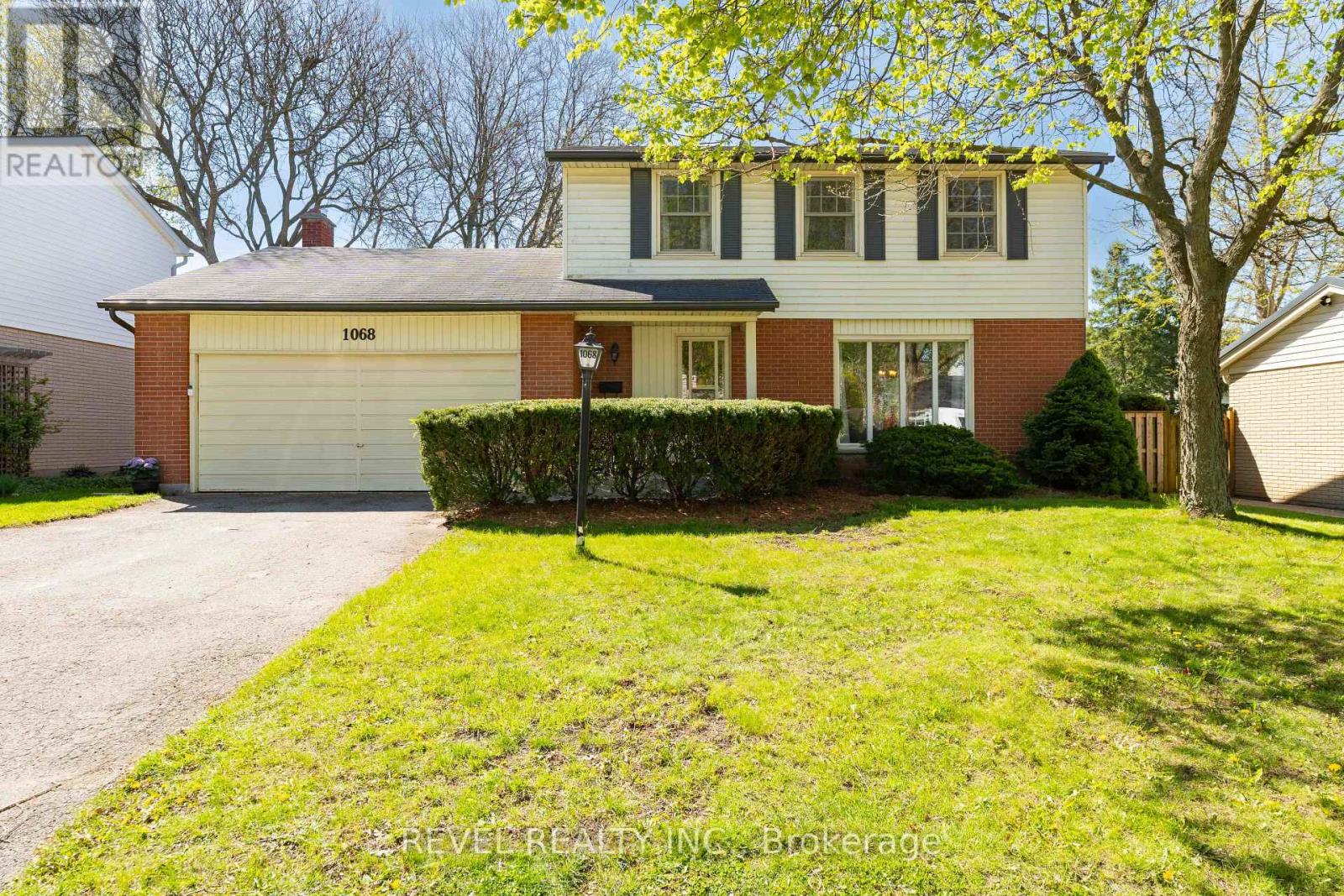 1068 PRINCE GEORGE ROAD, London North (North M)