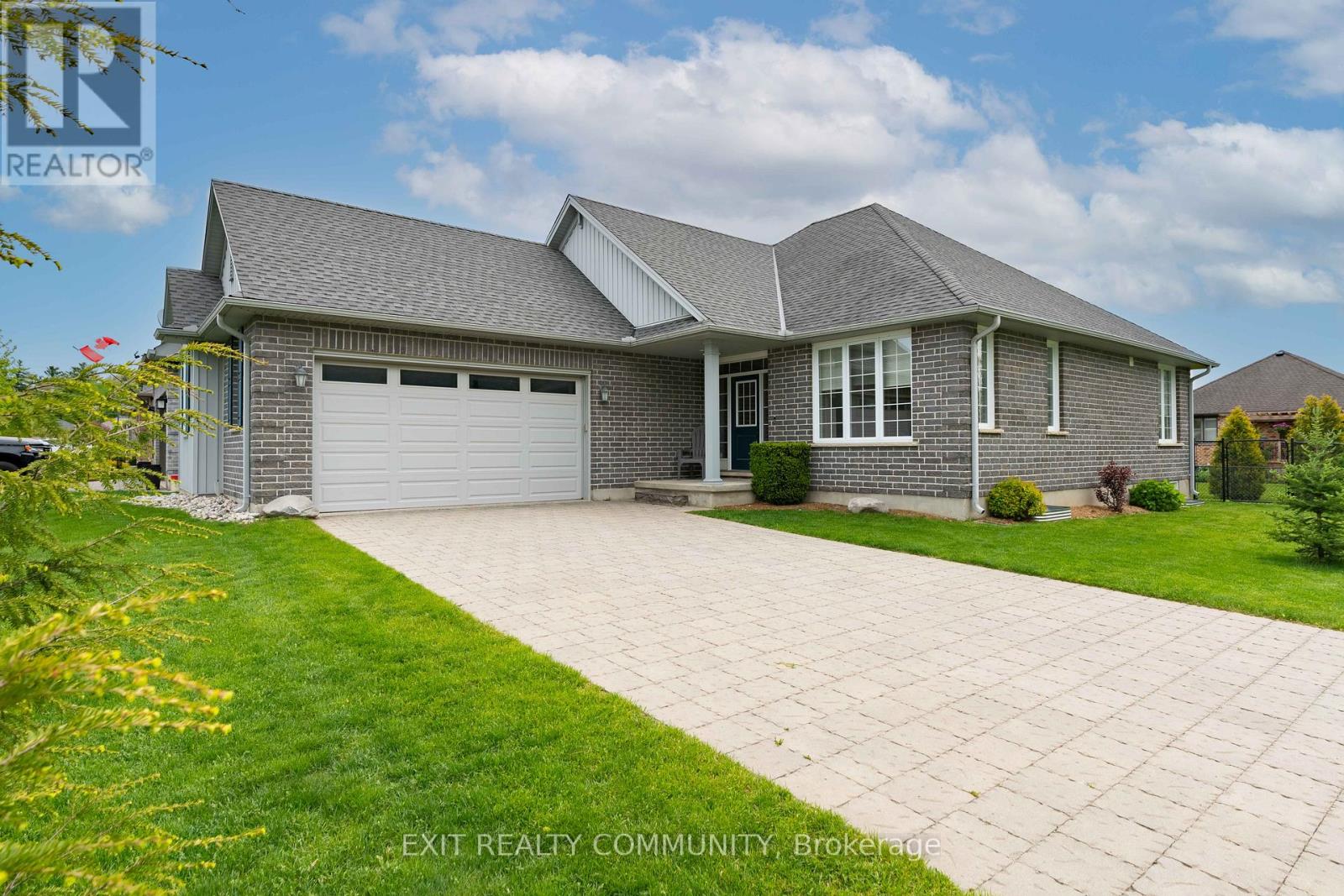 598 BENNETT CRESCENT, Strathroy-Caradoc (Mount Brydges)