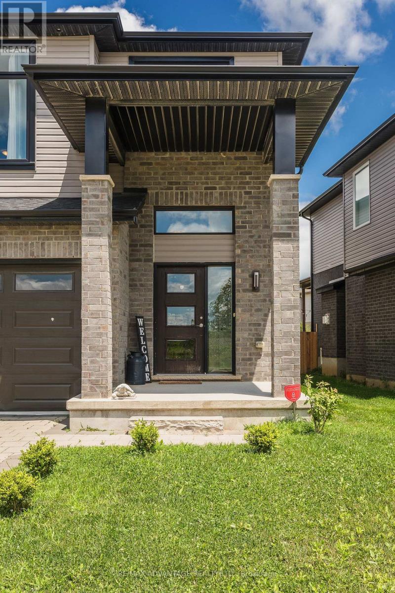 2960 TOKALA TRAIL, London North (North S)