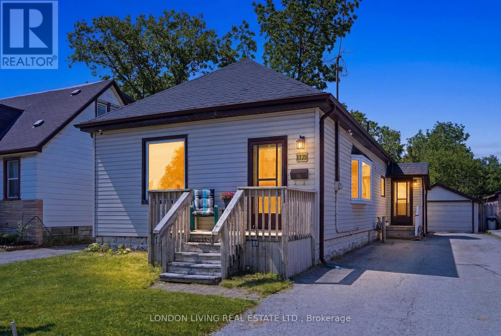1176 FLORENCE STREET, London East (East M)