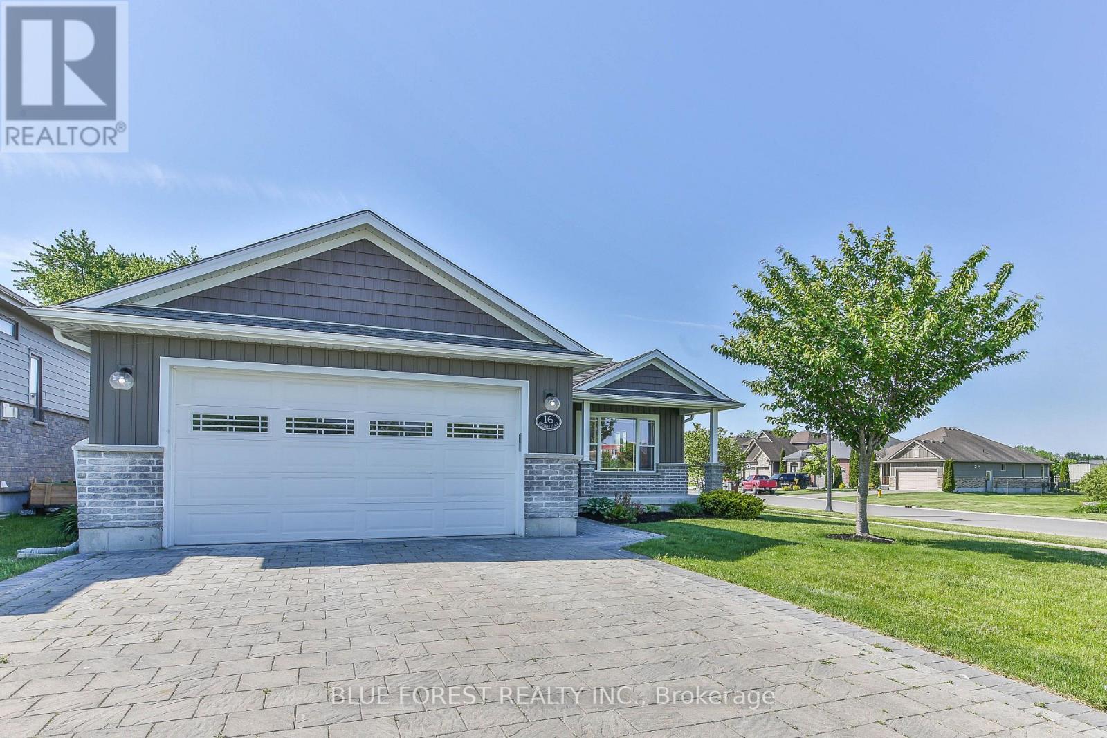 16 BROOKER TRAIL, Thames Centre (Thorndale)