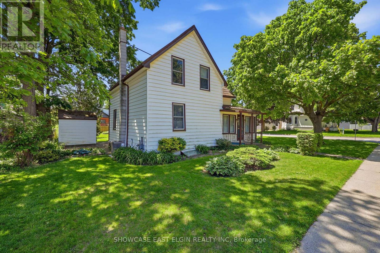 212 SYDENHAM STREET E, Aylmer