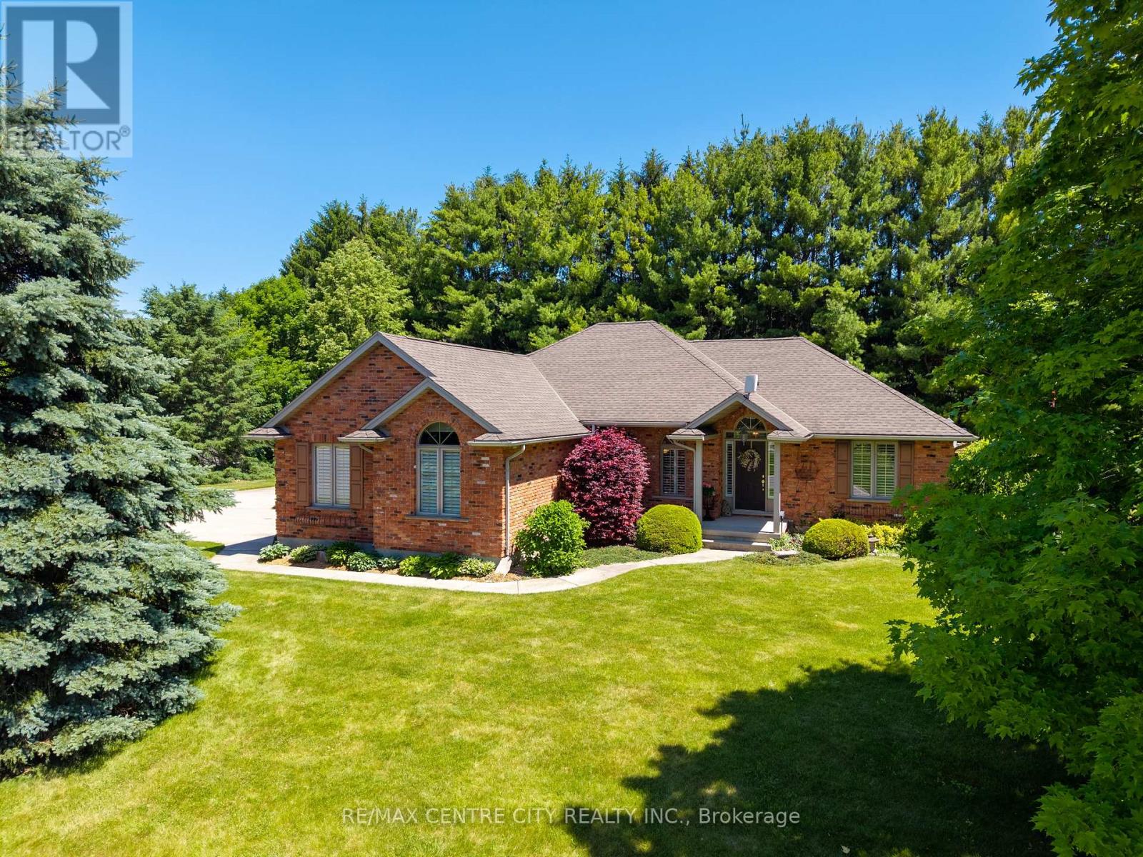 61 ABERDEEN DRIVE, Middlesex Centre (Coldstream)