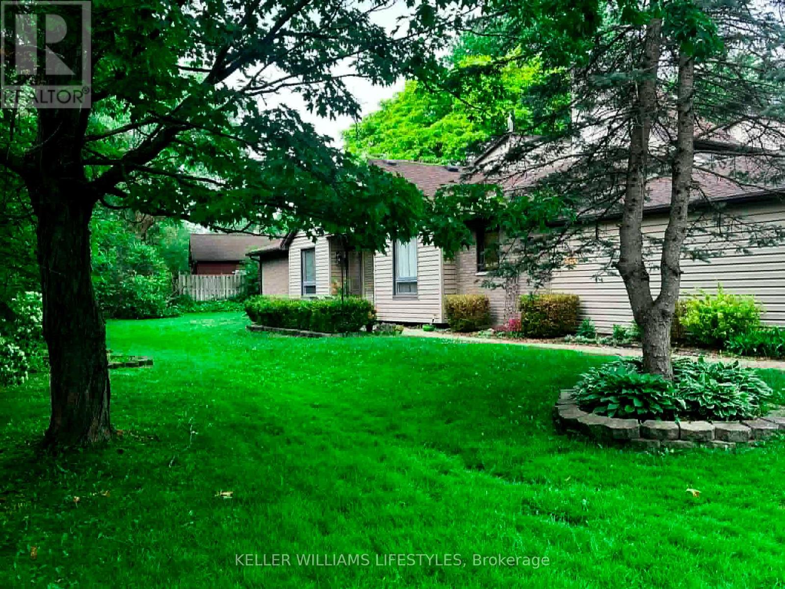 695 WOODCREST BOULEVARD, London South (South M)