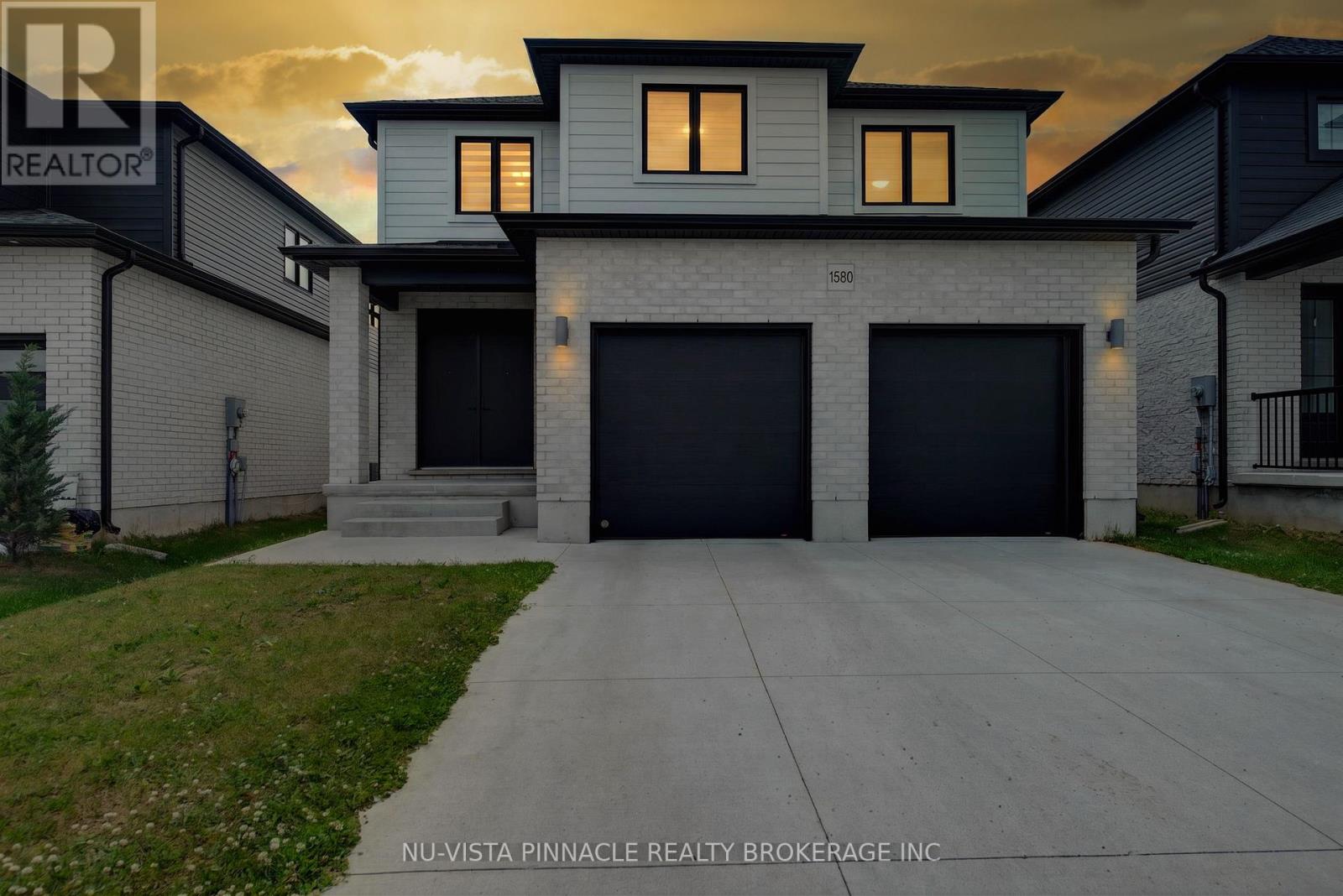 1580 MEDWAY PARK DRIVE, London North (North S)