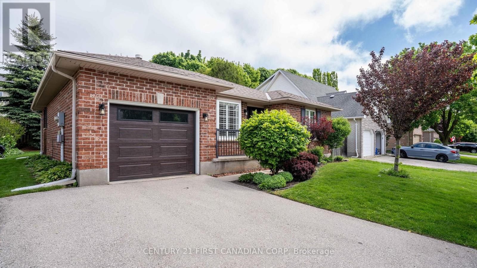 839 GUILDWOOD BOULEVARD, London North (North M)