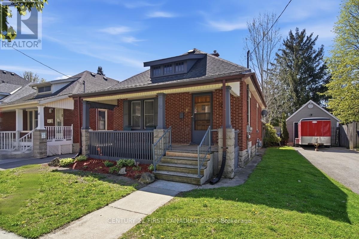 63 BEATTIE AVENUE, London East (East N)