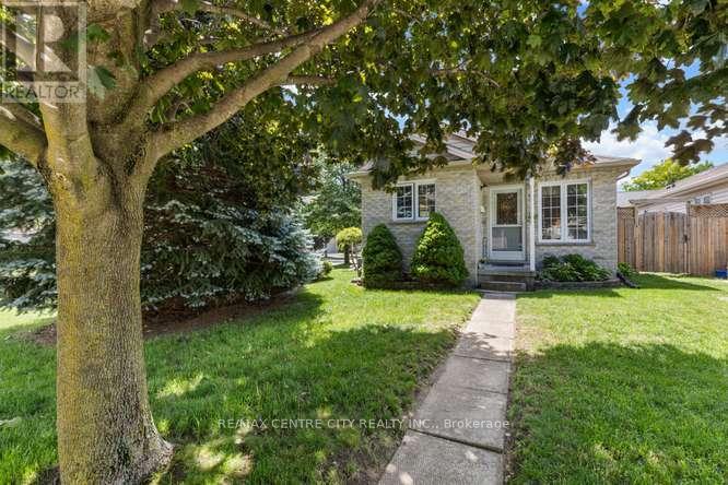 463 EXMOUTH CIRCLE, London East (East I)