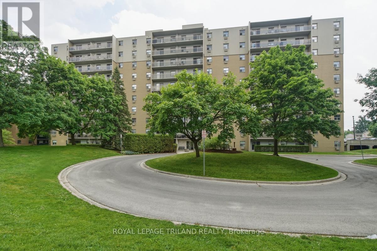 312 - 931 WONDERLAND ROAD S, London South (South M)