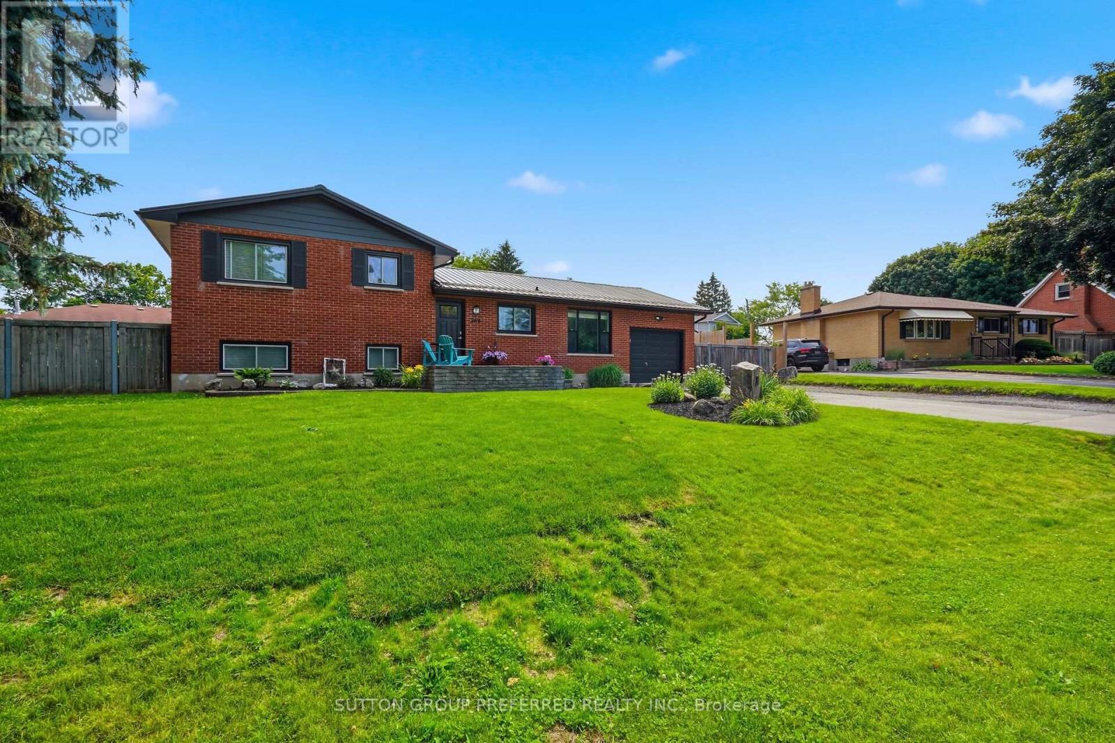 264 CHITTICK CRESCENT, Thames Centre (Dorchester)