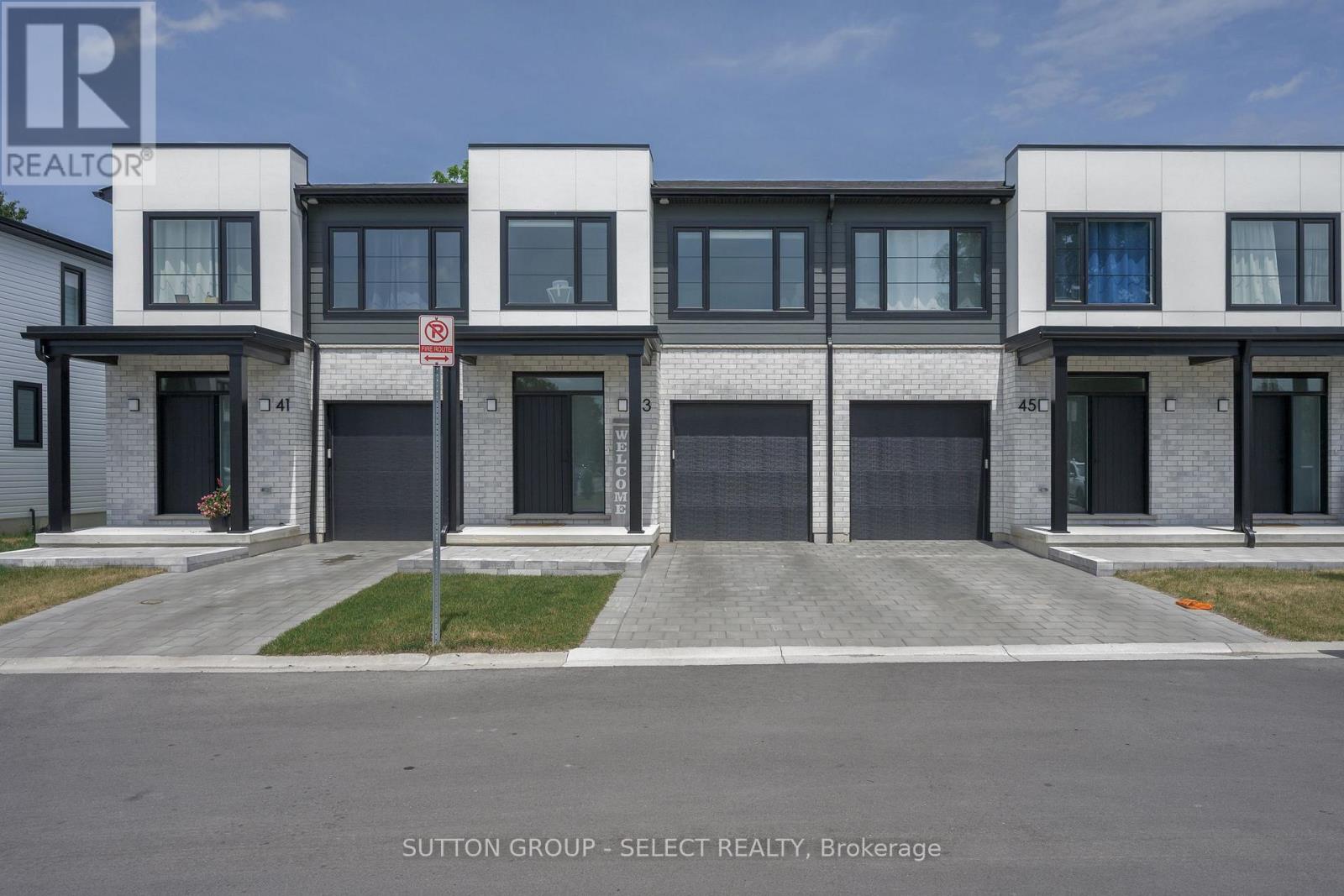 43 - 101 SWALES AVENUE, Strathroy-Caradoc (SW)