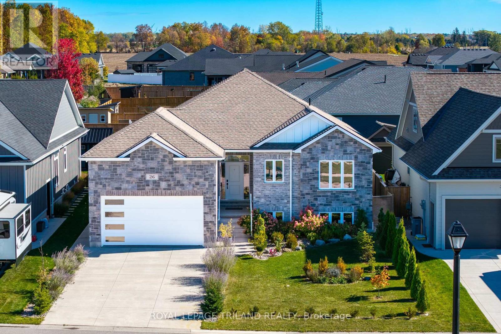 26 TATTERSALL LANE, Lambton Shores (Grand Bend)