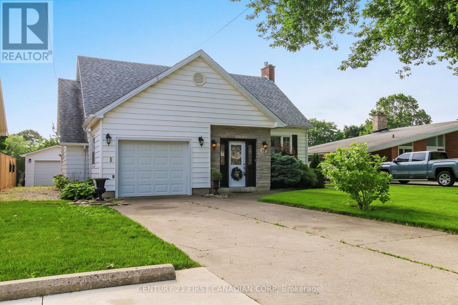 26 GRAND AVENUE, Chatham-Kent (Wallaceburg)