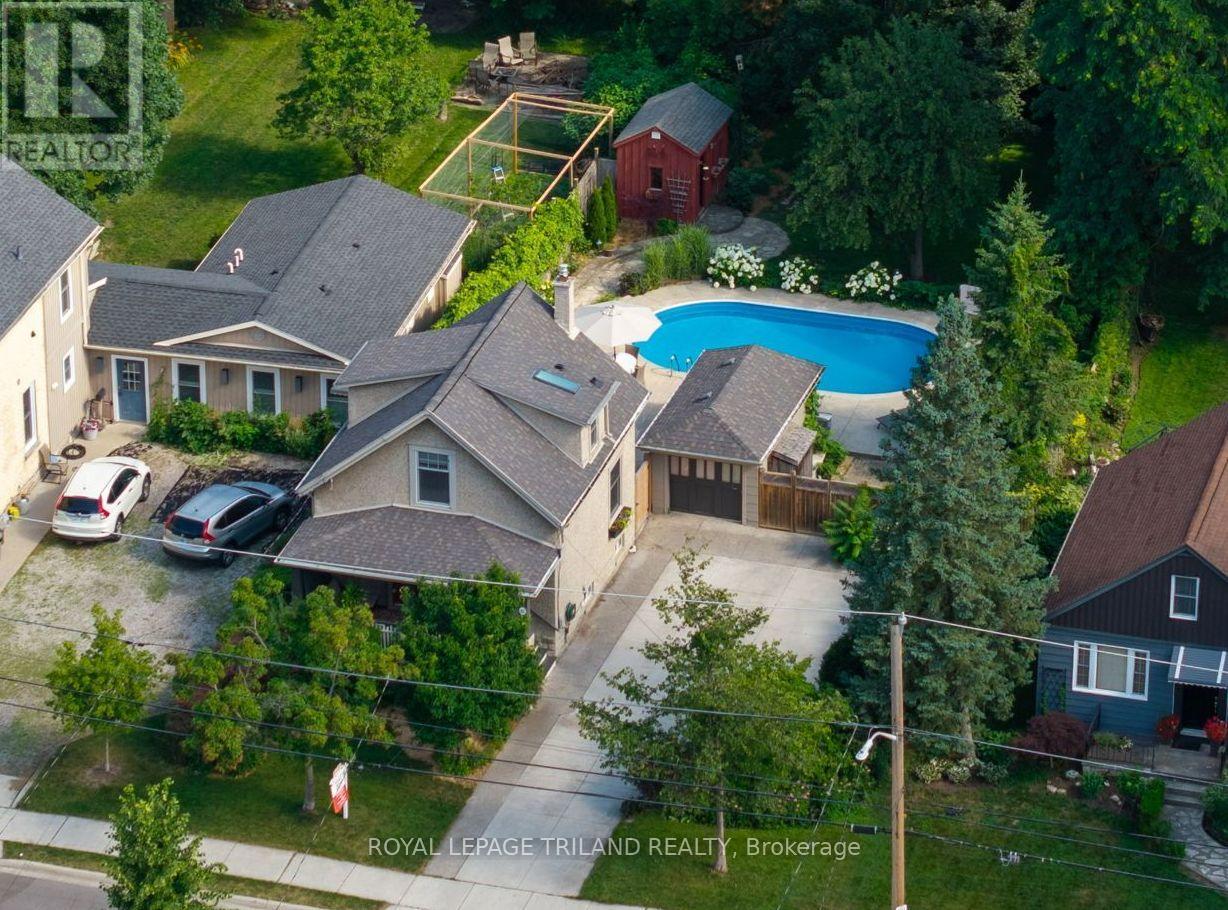 52 EMERY STREET E, London South (South F)