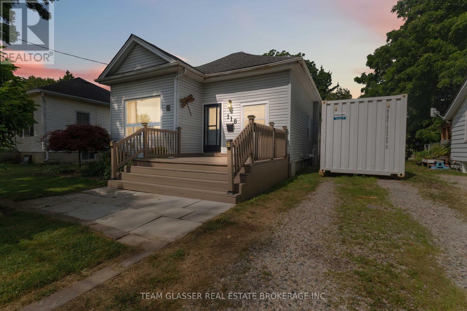 118 INKERMAN STREET, St. Thomas