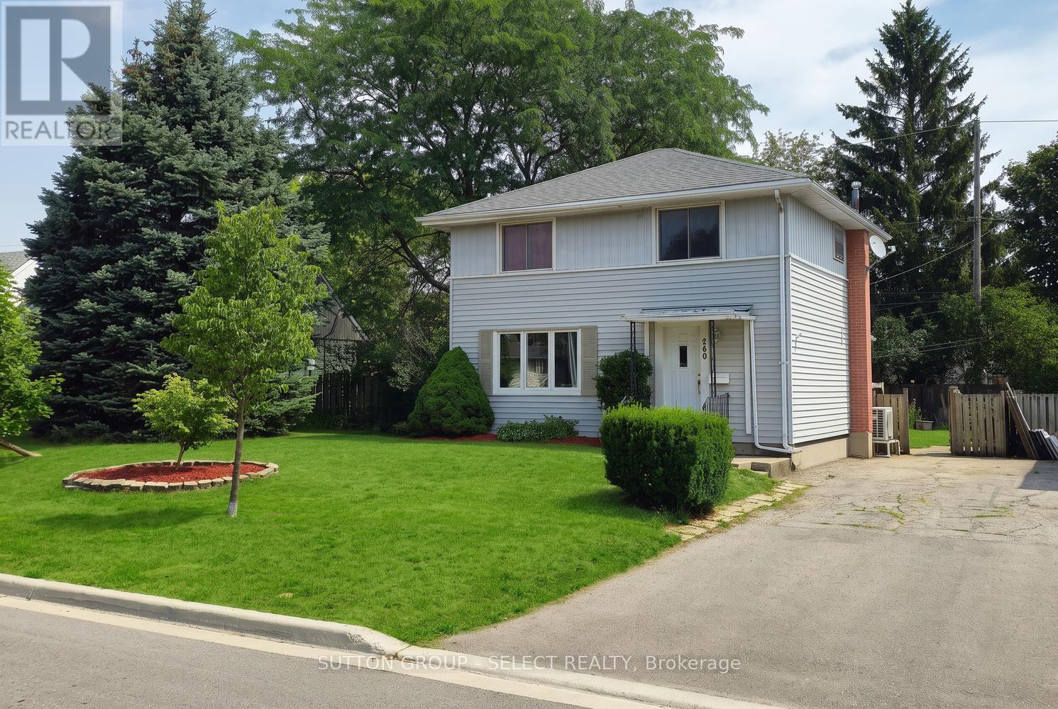 200 RHINE AVENUE, London East (East C)