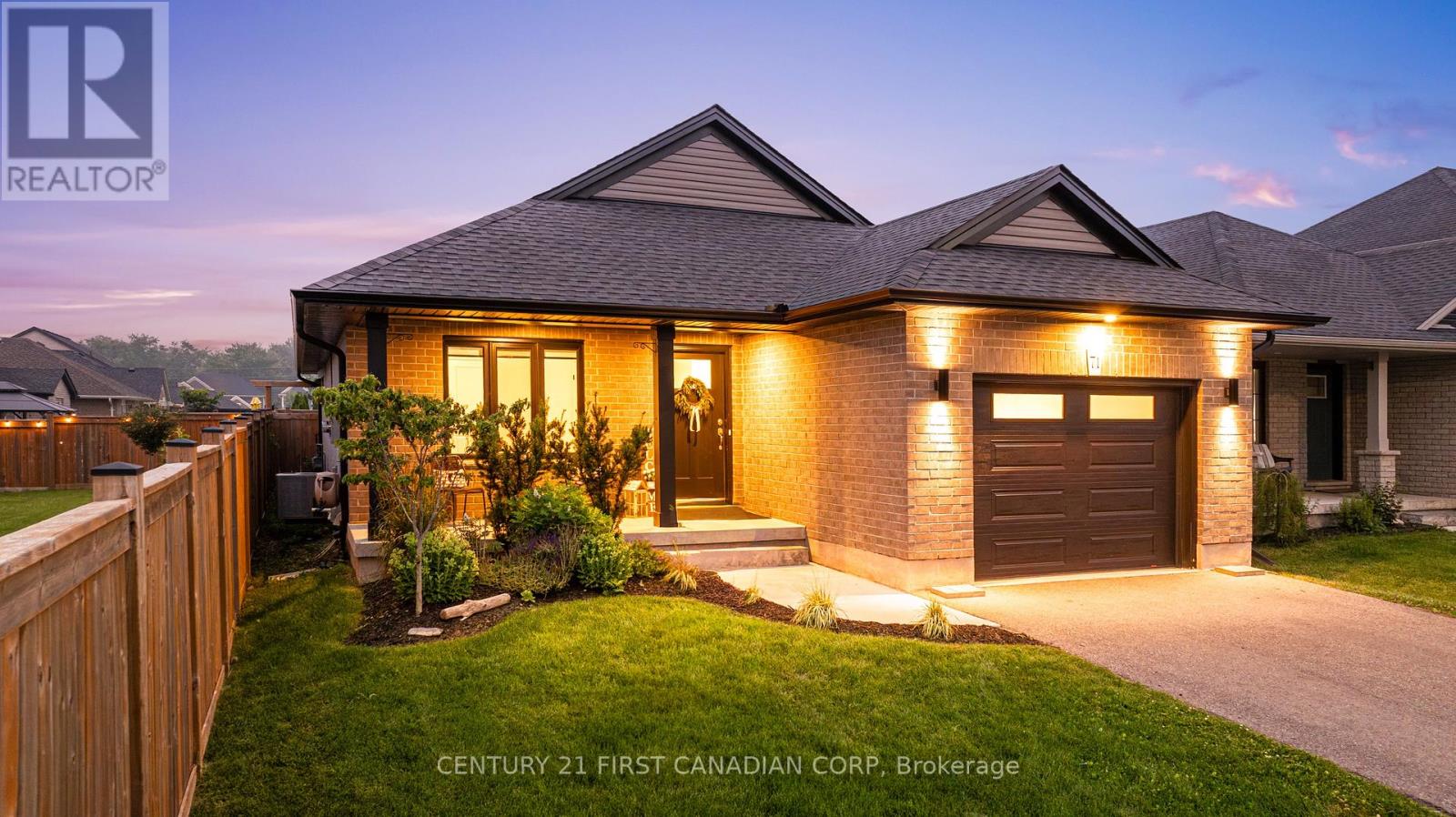 71 RENAISSANCE DRIVE, St. Thomas