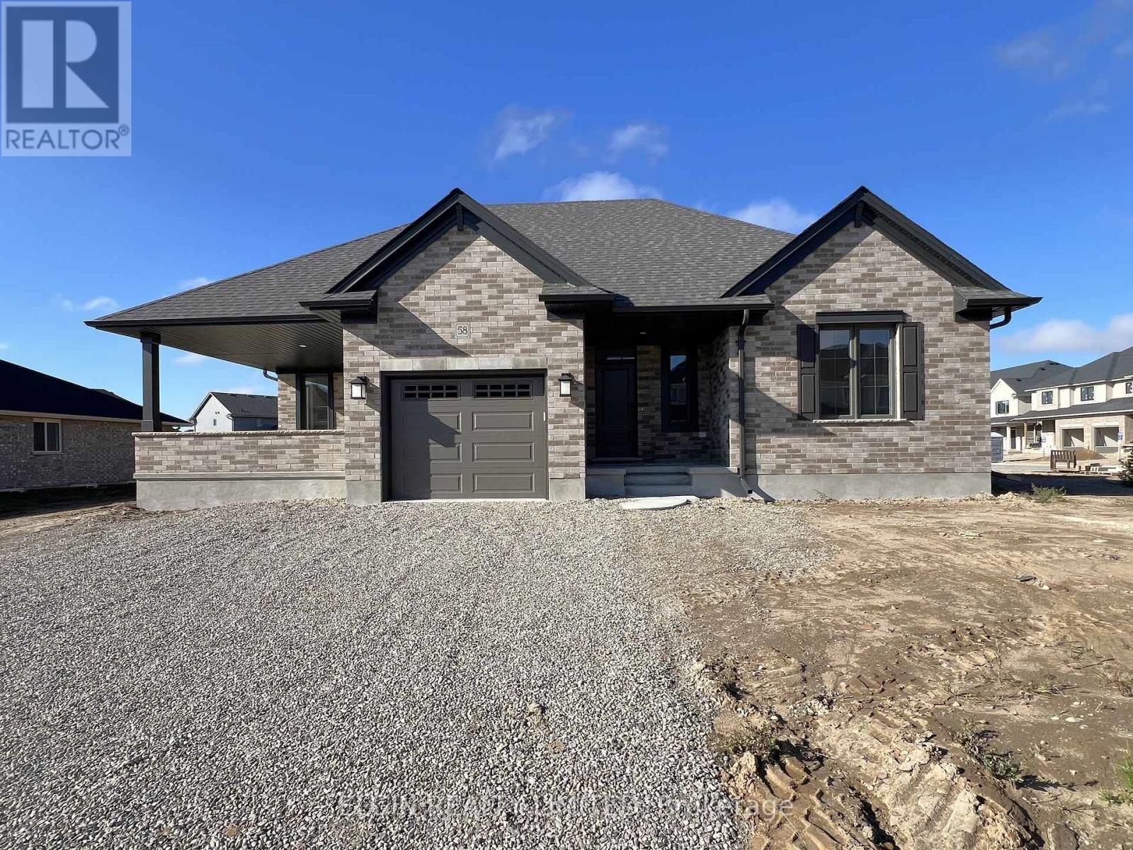 58 BRAUN AVENUE, Tillsonburg