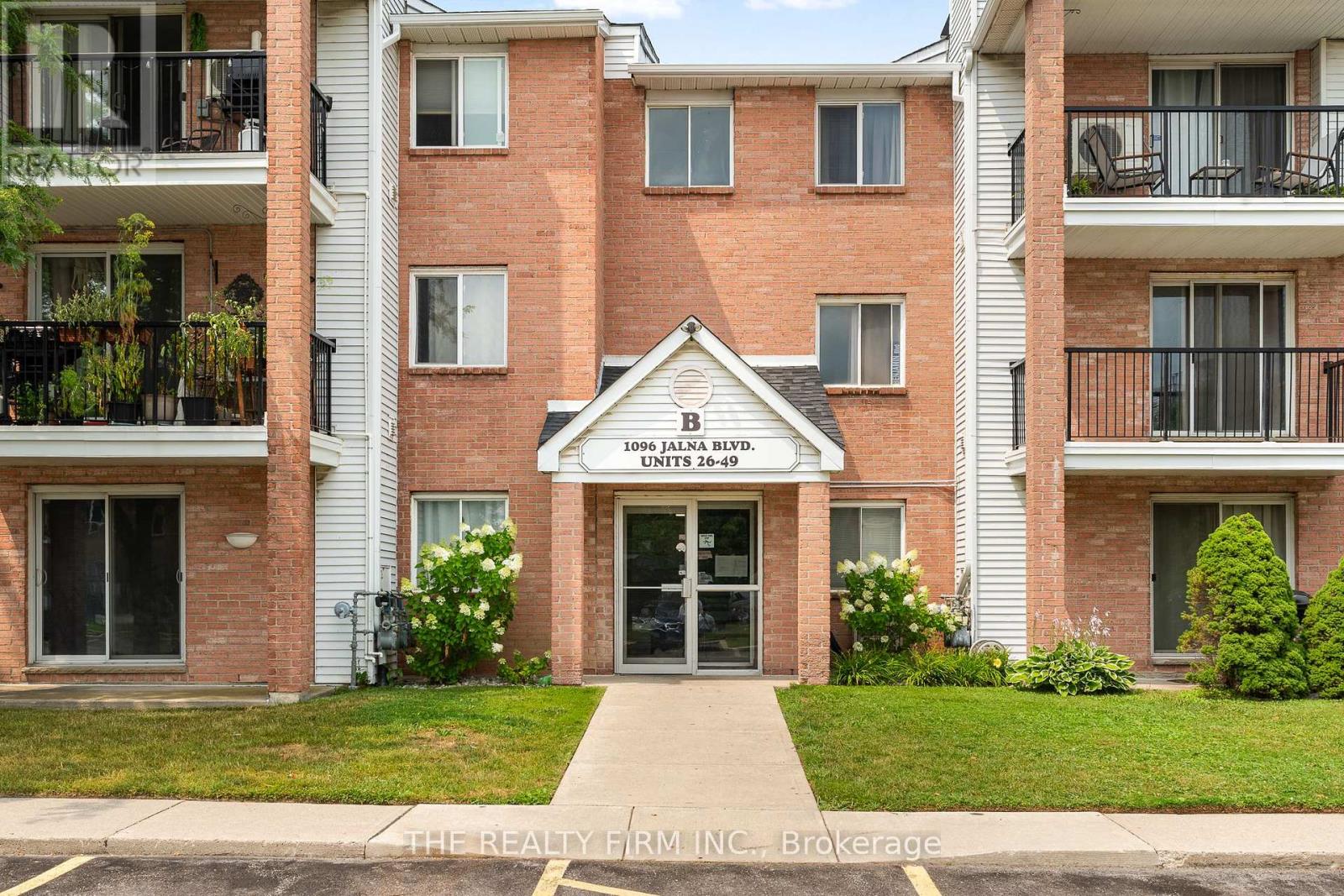 40 - 1096 JALNA BOULEVARD, London South (South X)