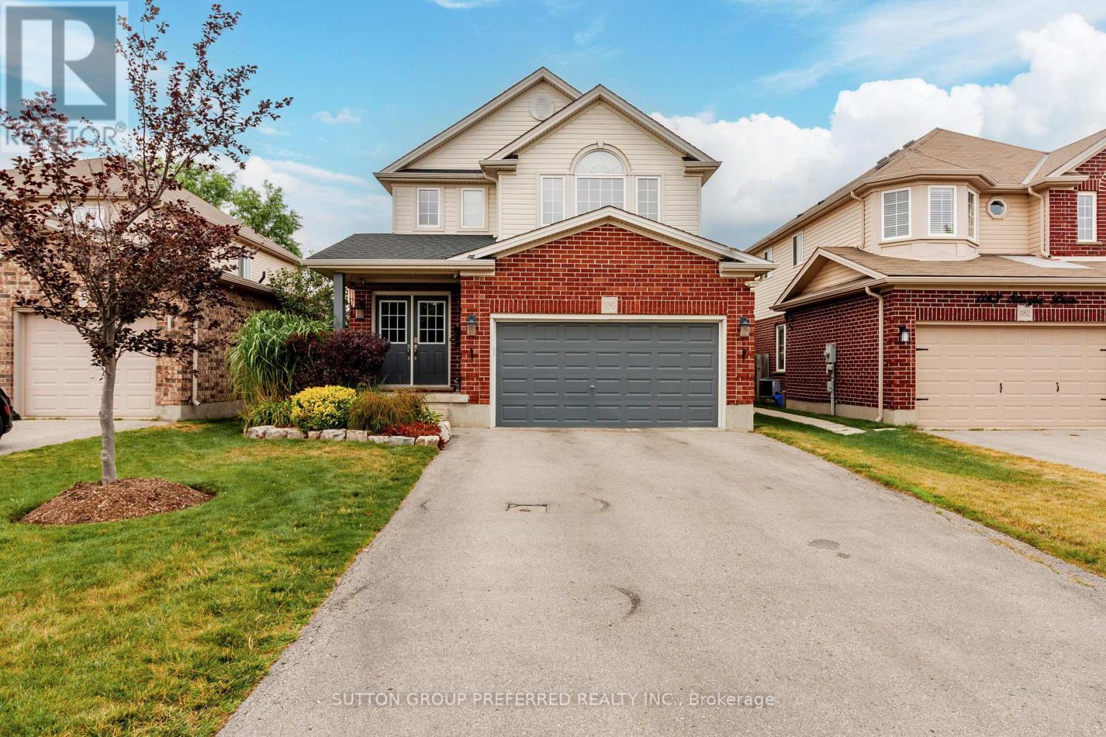1190 SILVERFOX DRIVE, London North (North S)