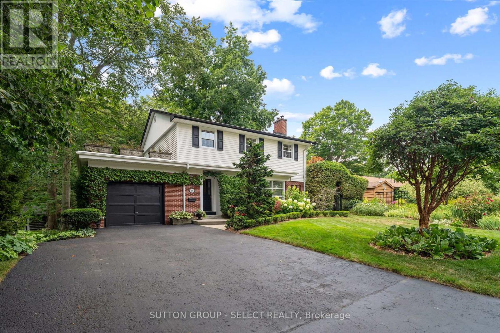 536 ADEVON AVENUE, London North (North P)