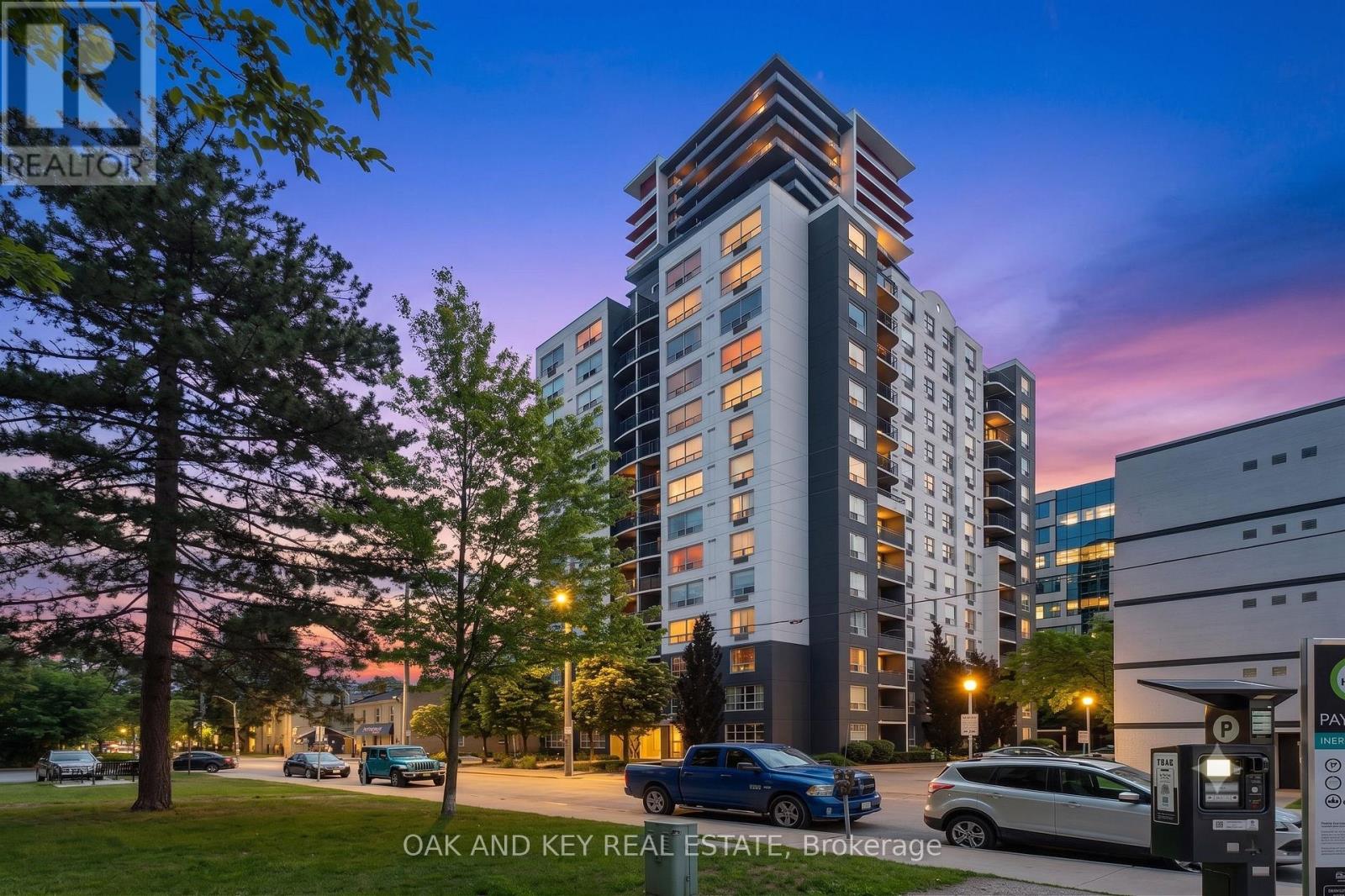 804 - 155 KENT STREET, London East (East F)