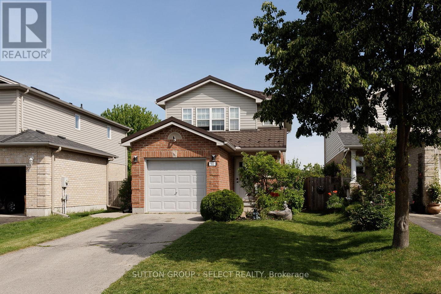 832 MARIGOLD STREET, London North (North C)
