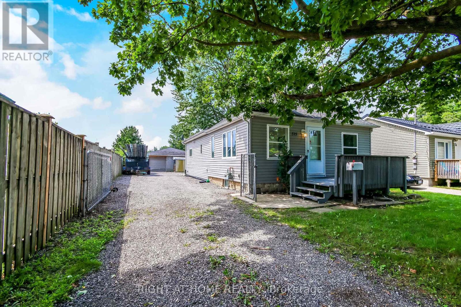 515 THIRD STREET, London East (East H)