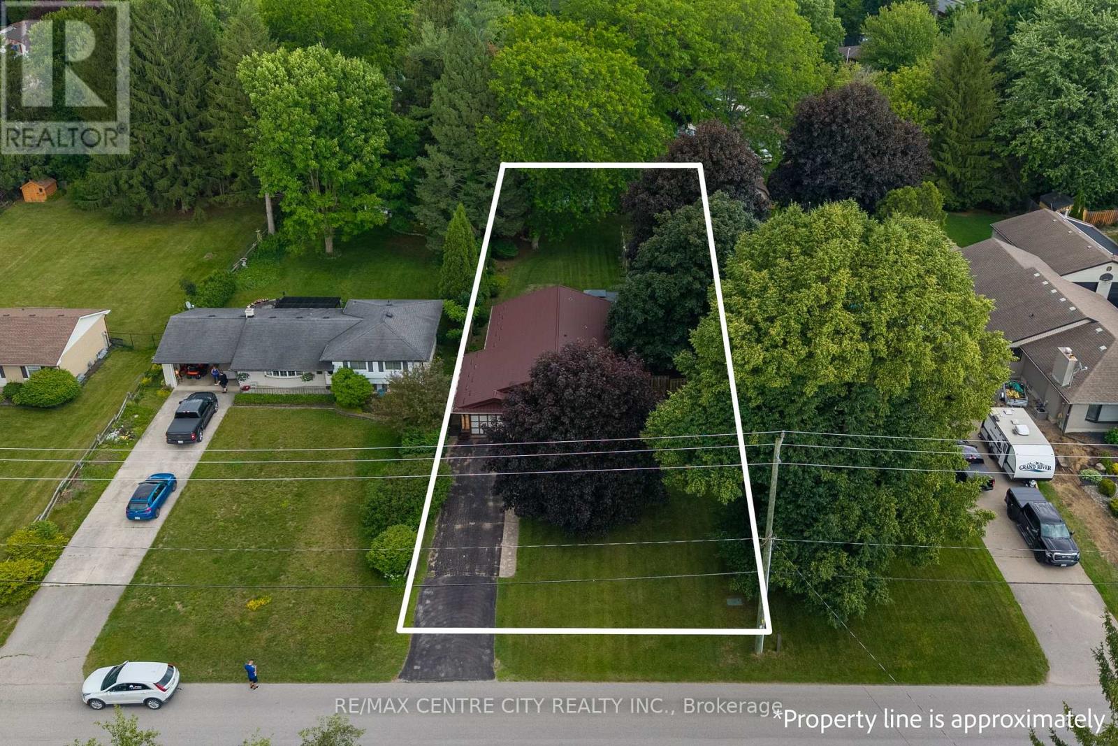 245 DOMINION STREET, Strathroy-Caradoc (NW)