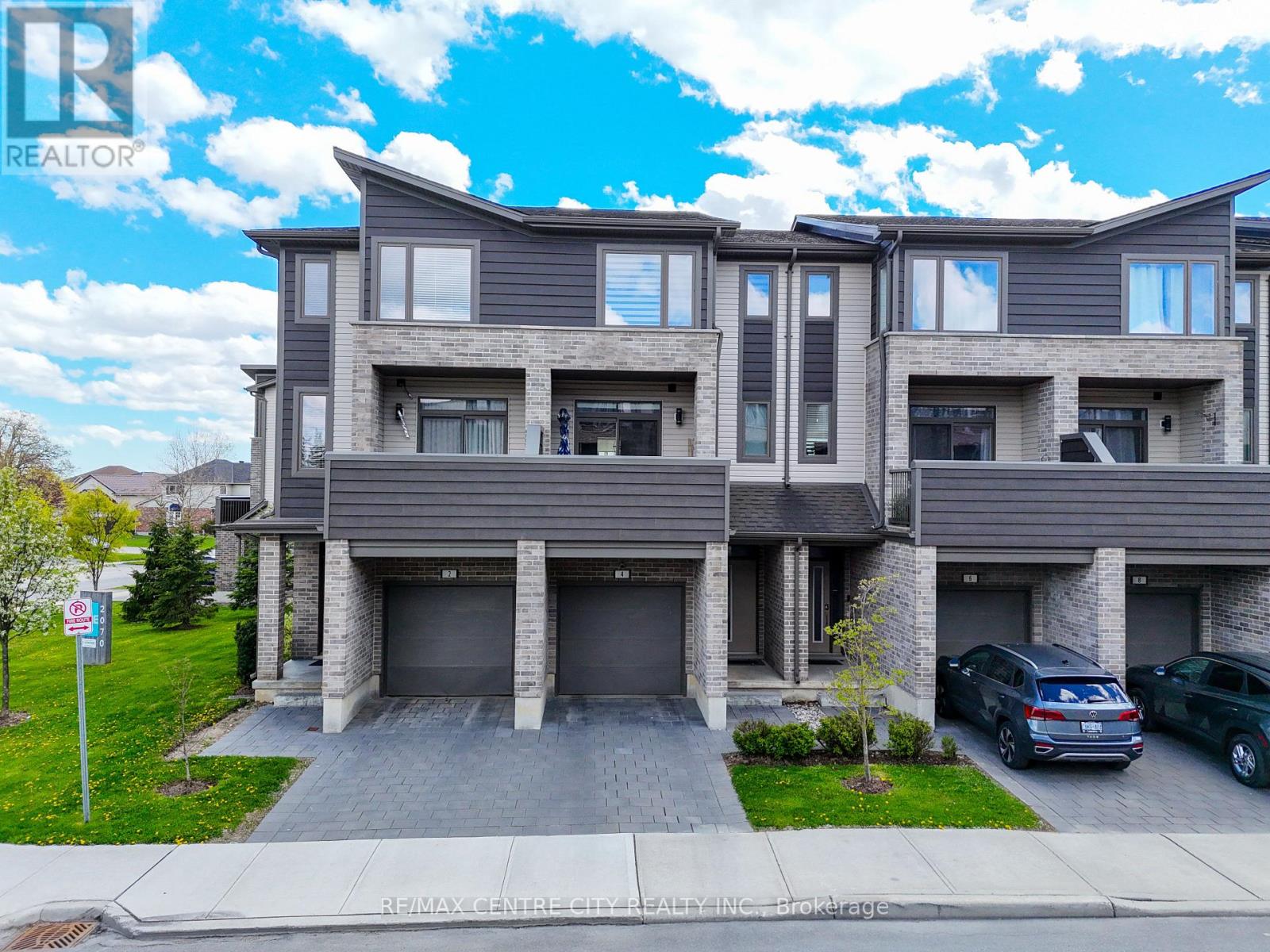 4 - 2070 MEADOWGATE BOULEVARD, London South (South U)