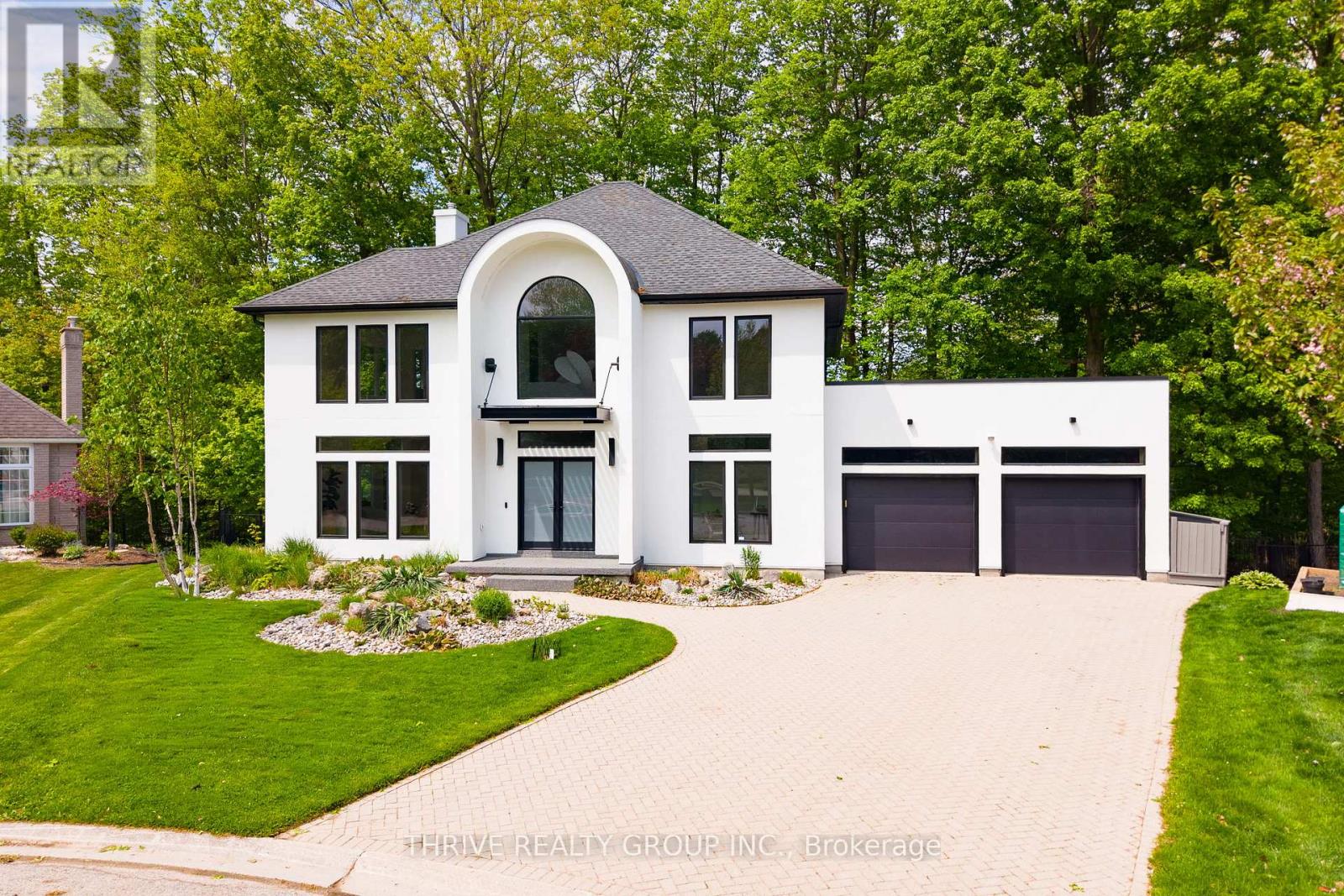 52 BIRCHMOUNT WALK, London South (South L)