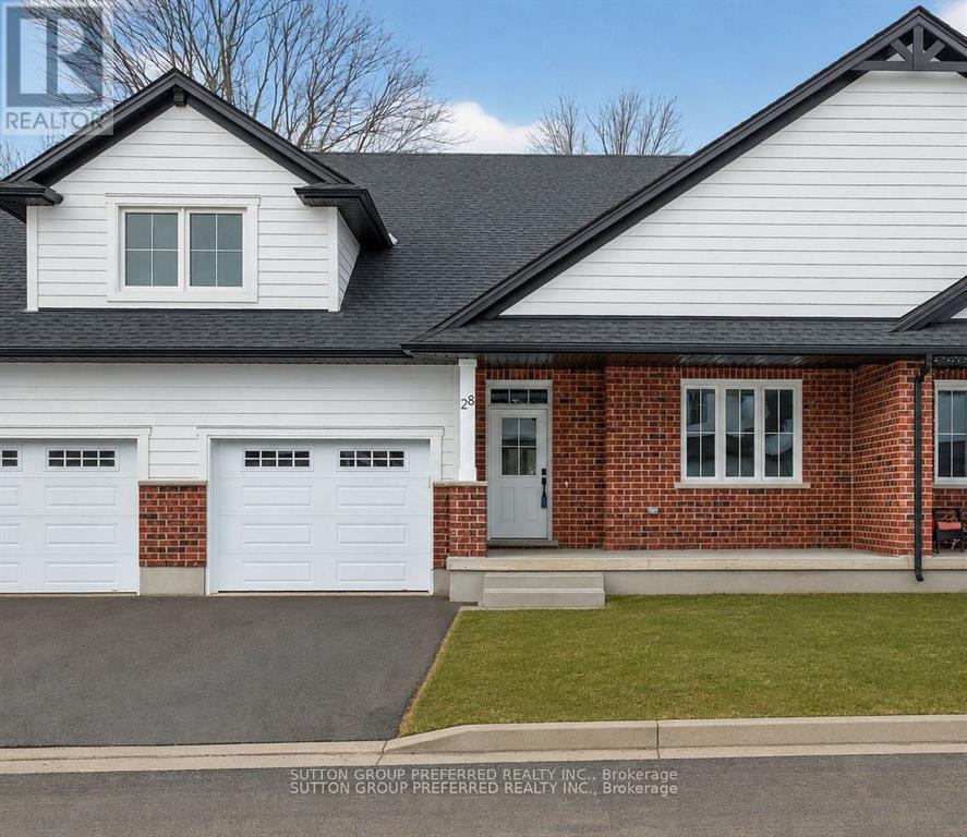 28 - 175 GLENGARIFF DRIVE, Southwold