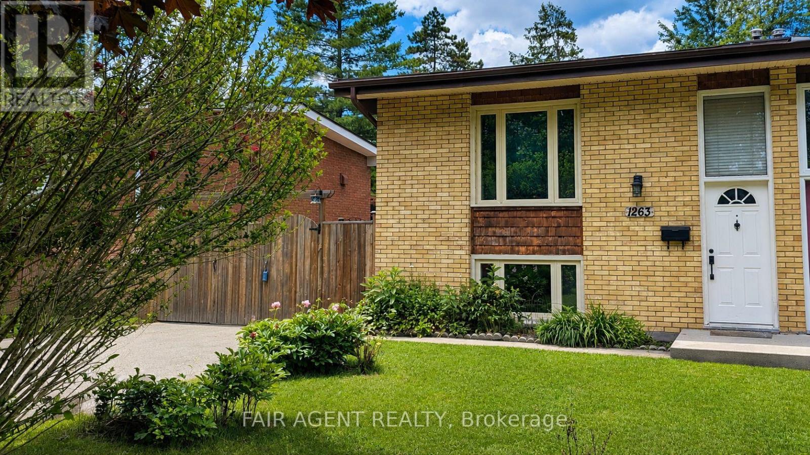 1263 SORREL ROAD, London East (East D)